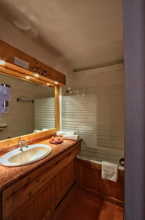 Hotel Le Pelvoux Saint-Martin-de-Belleville Kültér fotó